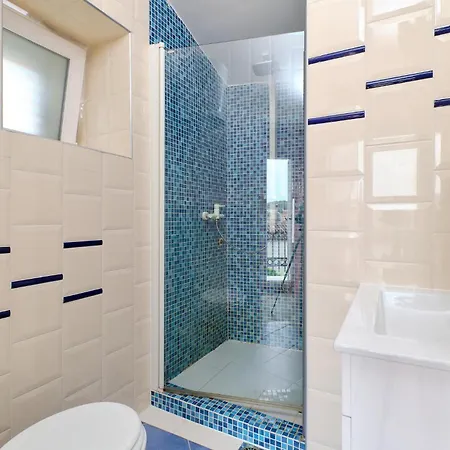 1 Bedroom Lovely In 펜션